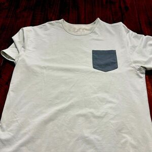 BYLT men’s short sleeve tee pocket shirt